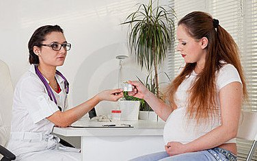 Симптоми і лікування бронхіту у вагітної