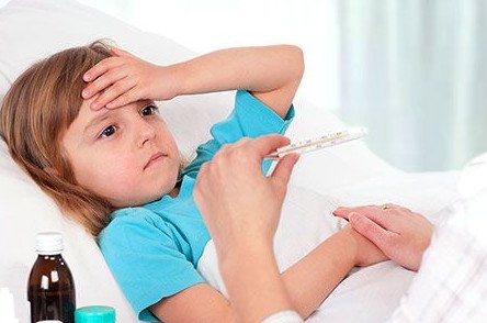 Пневмонія у дітей: причини, симптоми і лікування запалення легенів у дитини