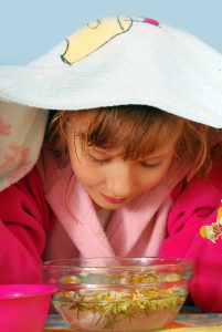 Інгаляції при нежиті: рецепти для дітей і дорослих