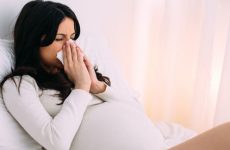 Зелені соплі при вагітності – лікування, причини появи