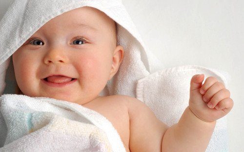 Зелені соплі у новонародженого – як лікувати