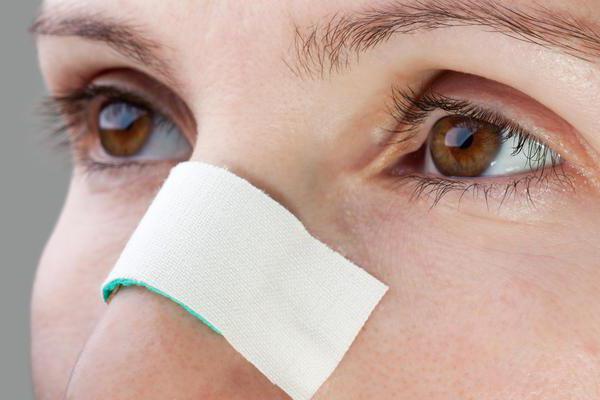 Абсцес, гематома перегородки носа: причини, симптоми і лікування захворювання