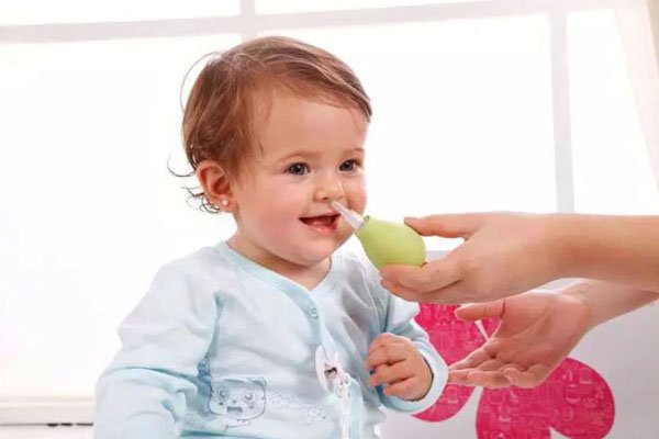 Чим розрідити соплі у дитини: кращі засоби та препарати