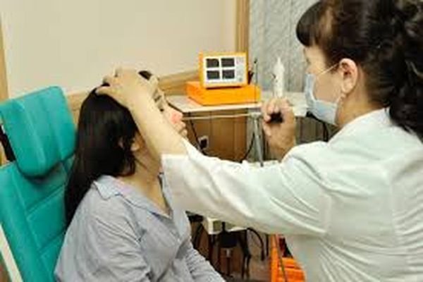 Фізіотерапія при риніті і закладеності носа: види і лікування