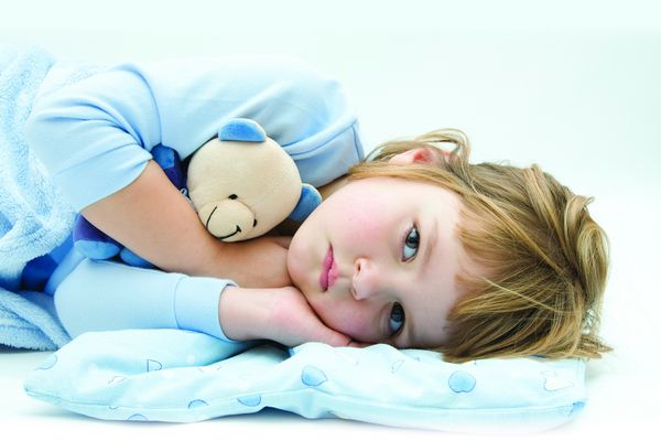 Краплі при аденоїдах: у дітей спреї, антибіотики і ліки в ніс, щоб кращі дихати