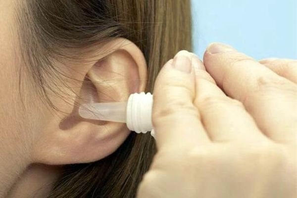 Краплі при закладеності вуха та застуді: які краще застосовувати