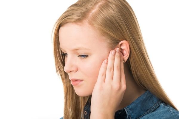 Краплі при закладеності вуха та застуді: які краще застосовувати