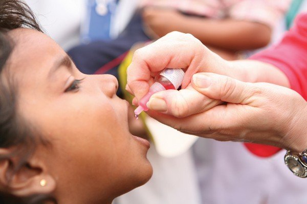 Чи можна робити щеплення від поліомієліту при нежиті?