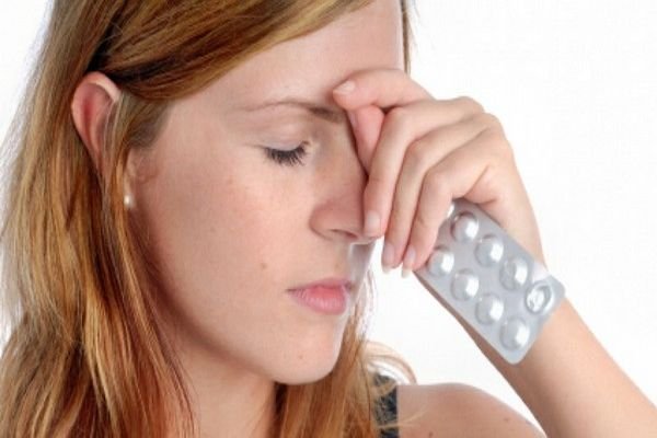 Нежить і закладеність носа на нервовому грунті: причини і лікування