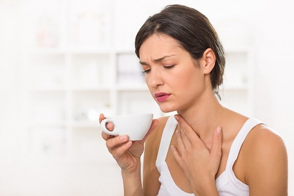 Полоскання календулою при болю в горлі і ангіні: застосування настоянки