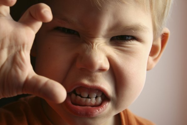 Психосоматика нежиті (риніту) і закладеності носа у дорослих та дітей