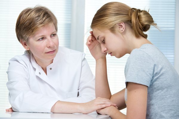 Симптоми гаймориту у підлітків: основні ознаки і лікування