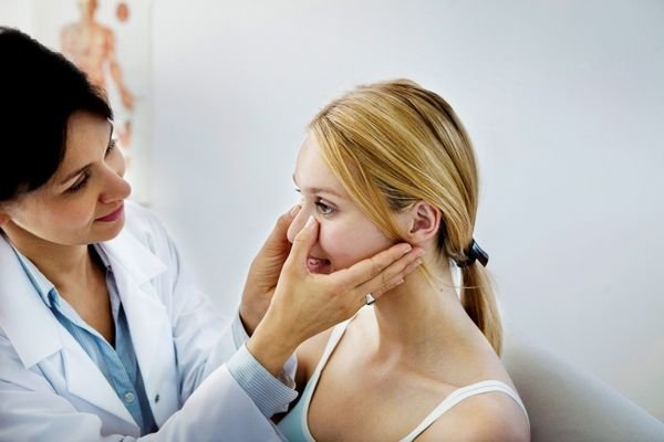 УЗД пазух носа: що показує процедура, методика проведення