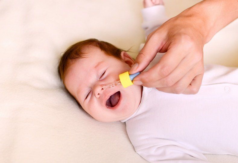 Краплі в ніс для новонароджених дітей (немовлят) до року