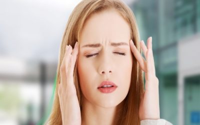 Болить голова і вухо: причини та можливі захворювання
