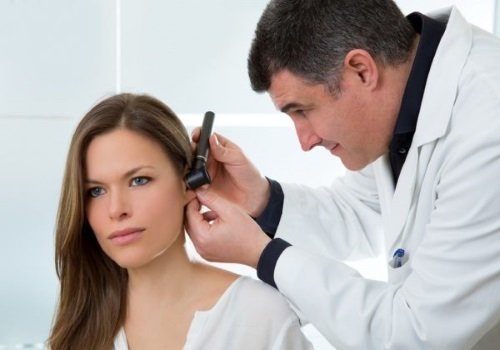 Запалення вуха: симптоми, причини і лікування